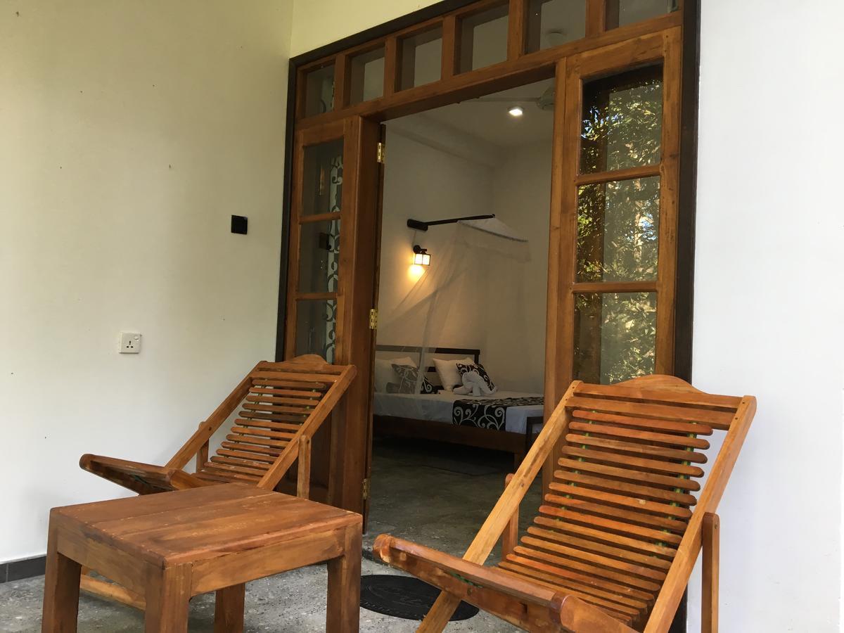 Peacock Riverside Udawalawe Ngoại thất bức ảnh